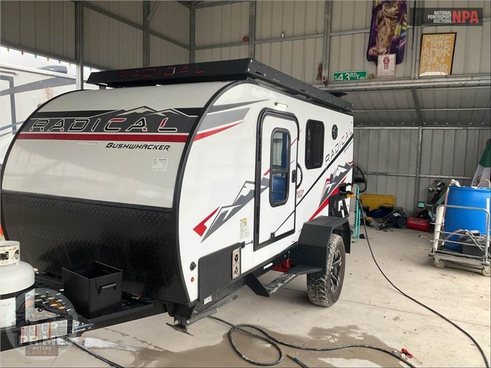 2024 Braxton Creek Rv M-12RAD - RADICAL SERIES — фото 2