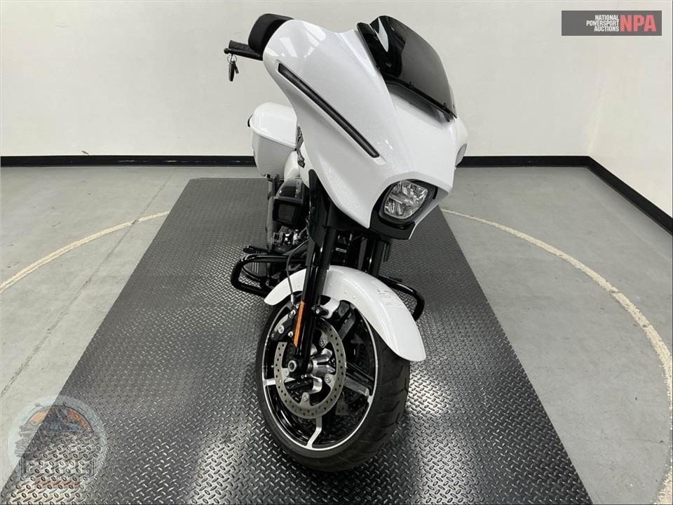 2024 Harley-Davidson FLHX STREET GLIDE — фото 2
