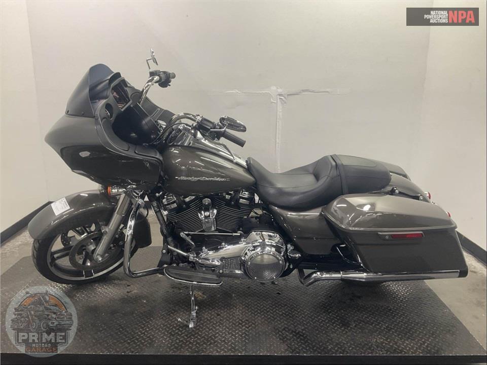 2019 Harley-Davidson FLTRX ROAD GLIDE — фото 3