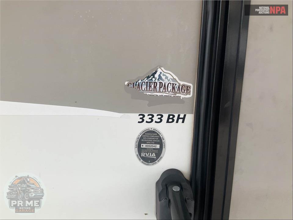 2016 Keystone Rv M-333 BH - LAREDO SERIES — фото 5
