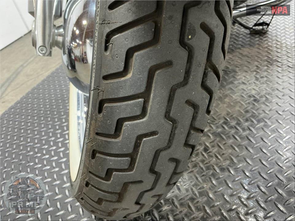 2019 Harley-Davidson FLDE DELUXE — фото 18