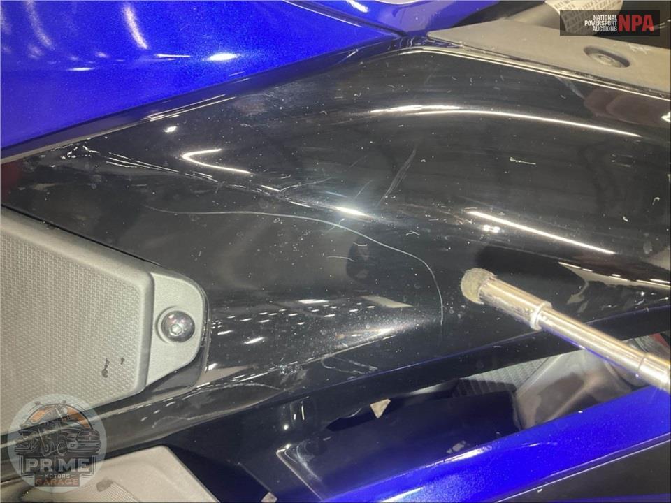 2025 Yamaha YZF-R3 — фото 13