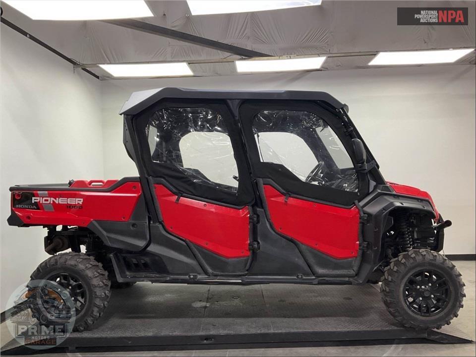 2023 Honda SXS1000M6D PIONEER 1000-6 DELUXE — фото 1