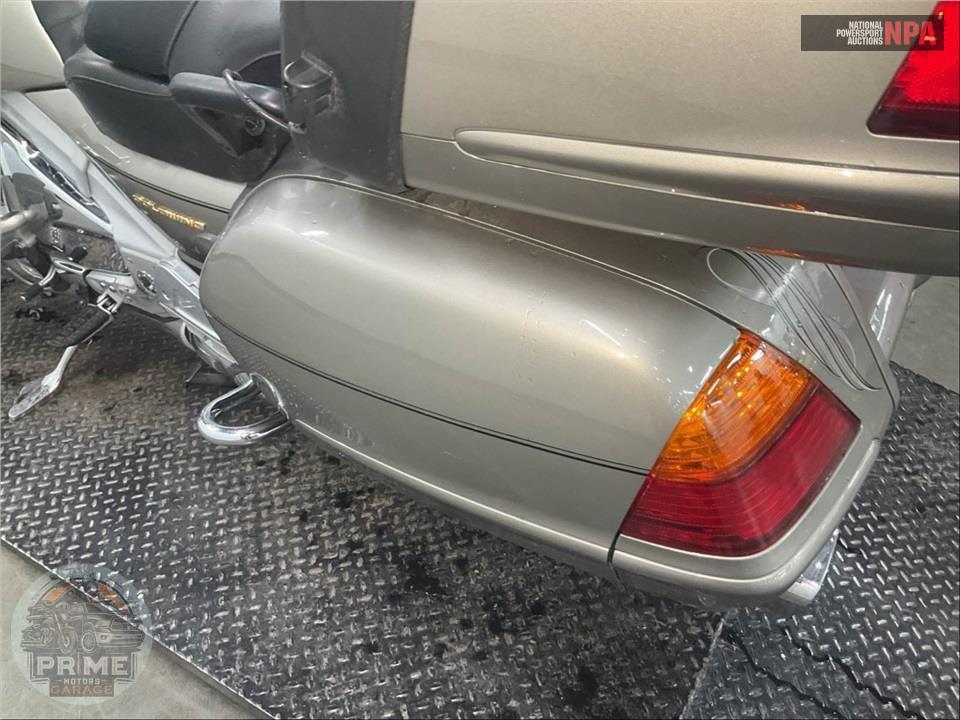 2002 Honda GL18002 GOLDWING — фото 18