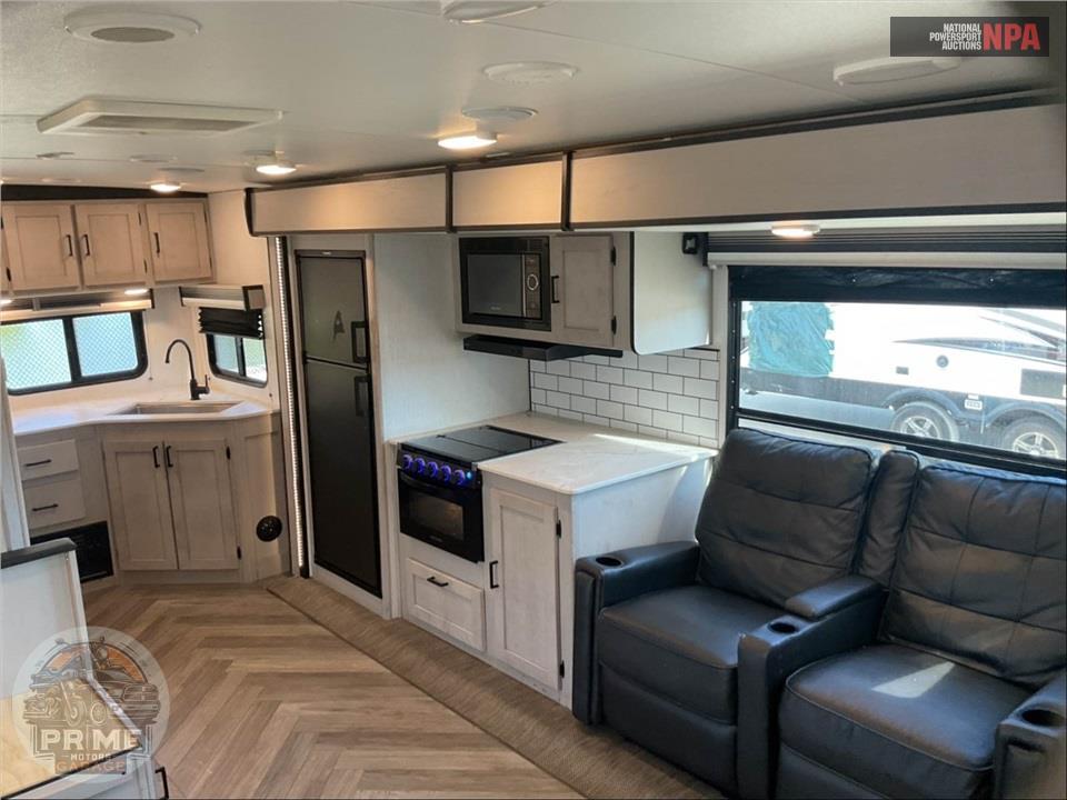 2023 Heartland Rvs M-223RK - MALLARD SERIES — фото 6