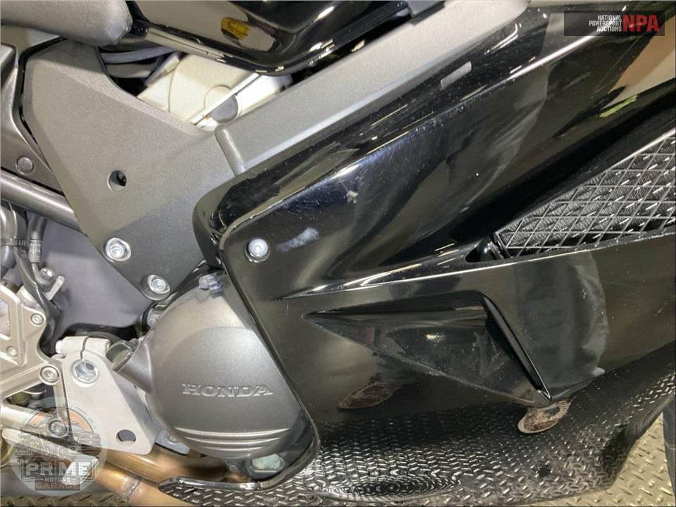 2009 Honda VFR8009 INTERCEPTOR — фото 6