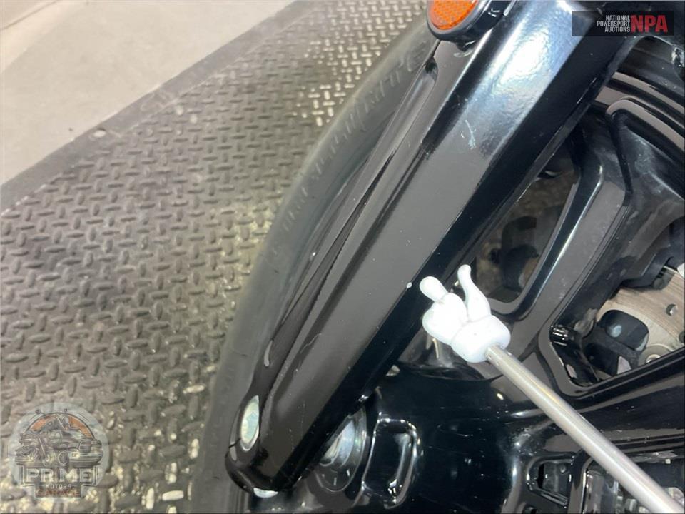 2025 Indian Motorcycle SCOUT BOBBER — фото 22