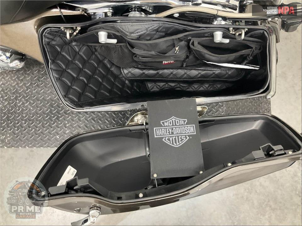 2021 Harley-Davidson FLHX STREET GLIDE — фото 17