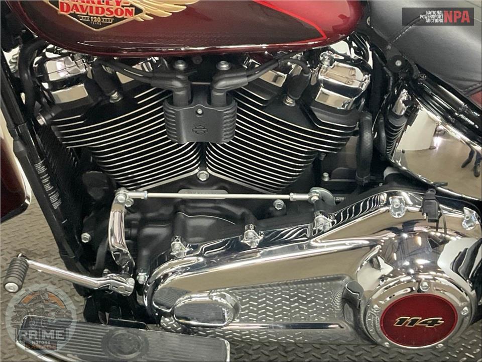2023 Harley-Davidson FLHCSANV HERITAGE CLASSIC ANNIVERSARY — фото 7