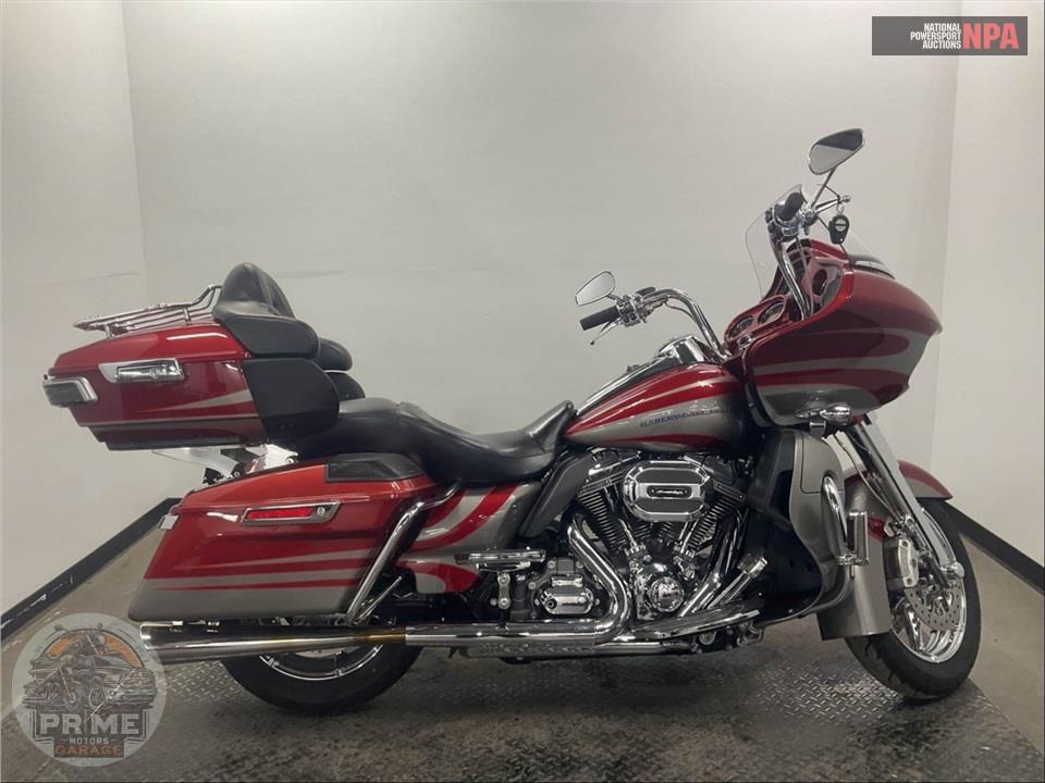 2016 Harley-Davidson FLTRUSE CVO ROAD GLIDE ULTRA — фото 1