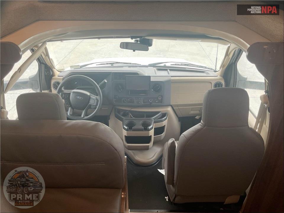 2024 Winnebago M-22R FORD E350 - SPIRIT SERIES — фото 12