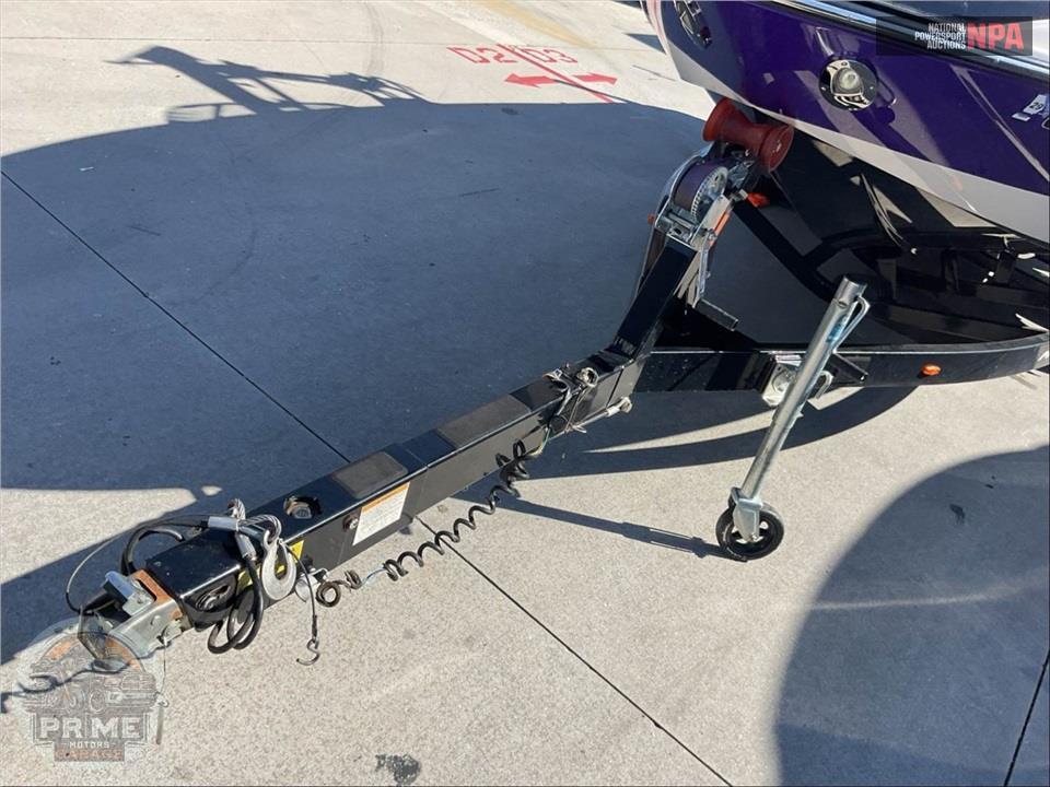 2019 Moomba MOOMBA CRAZ L=22/E=1 400HP INDMAR VD — фото 45