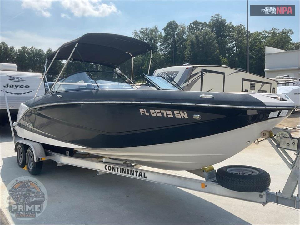 2017 Scarab 255 HO PLATINUM PACKAGE L=25/E=2 155HP ROTAX IB — фото 1