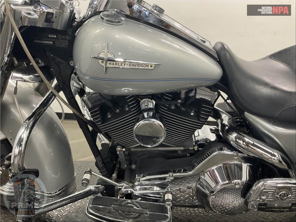 2004 Harley-Davidson FLHRCI ROAD KING CLASSIC — фото 7