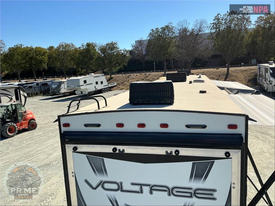 2016 Voltage M-3914 - TOY HAULER TOY HAULER SERIES — фото 33