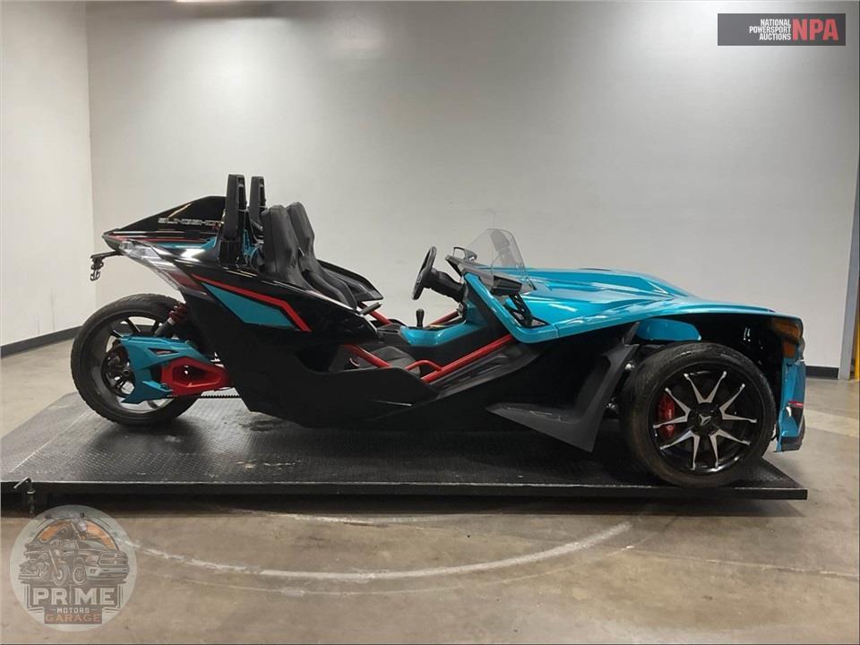 2022 Polaris SLINGSHOT R — фото 1