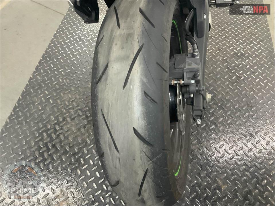 2024 Kawasaki NINJA 650 ABS KRT EDITION — фото 19