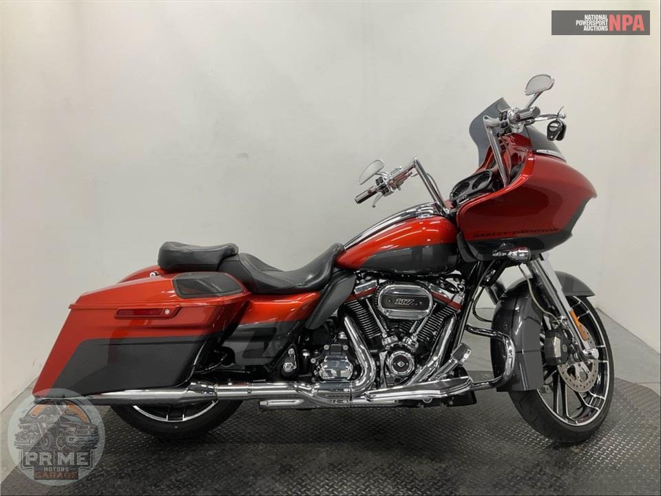 2018 Harley-Davidson FLTRXSE CVO ROAD GLIDE — фото 1