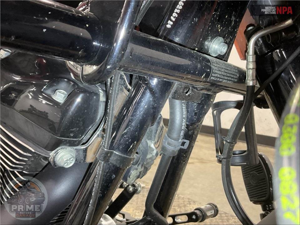 2019 Harley-Davidson FLTRXS ROAD GLIDE SPECIAL — фото 11