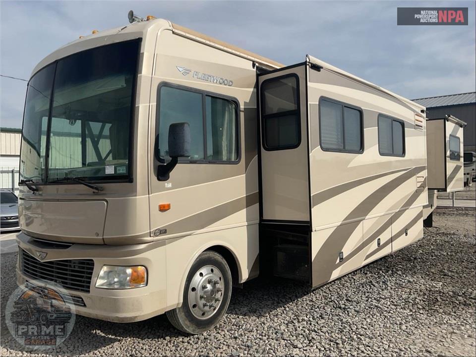 2008 Bounder M-38P WORKHORSE 340HP — фото 2