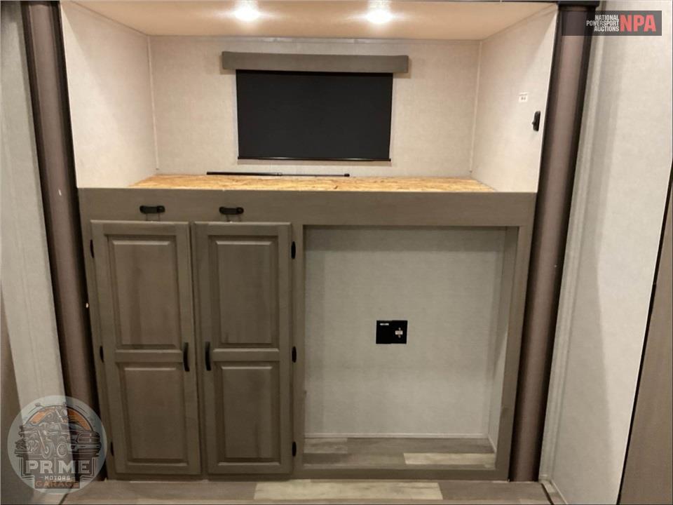 2023 Coachmen By Forest River M-367 BH - CHAPARRAL FIFTH WHEEL SERIES — фото 19