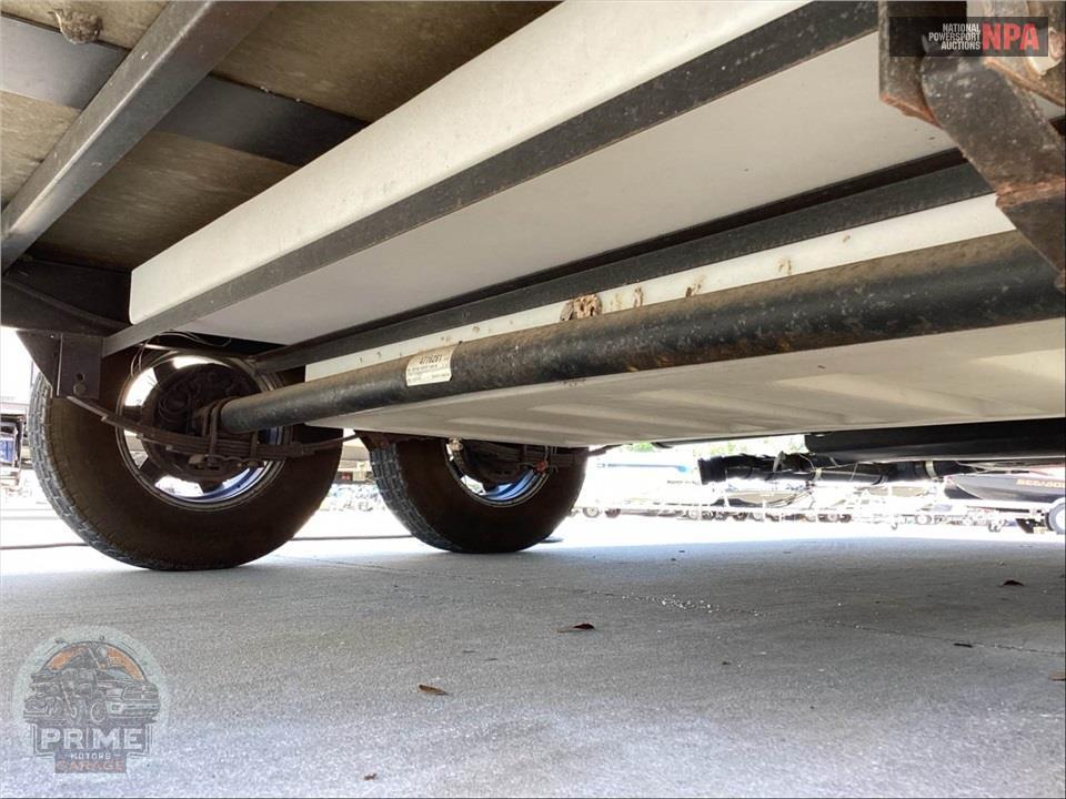 2015 Work And Play M-16UL - ULTRA LE TOY HAULER SERIES — фото 33