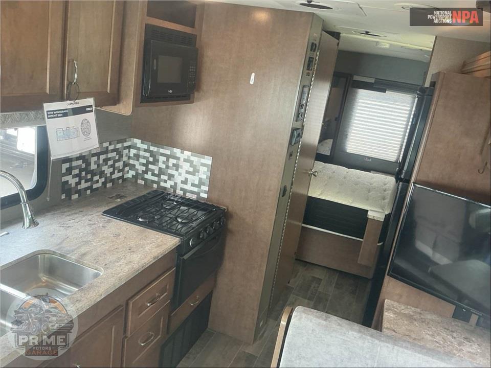 2019 Winnebago M-26M FORD - INTENT SERIES — фото 6