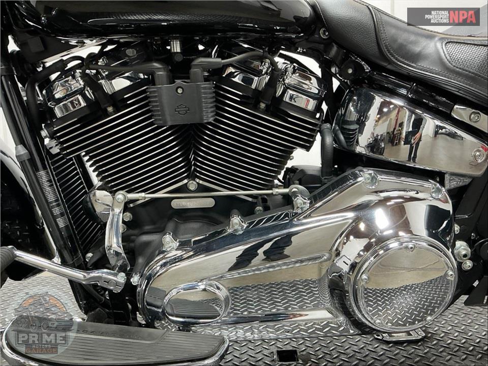2019 Harley-Davidson FLDE DELUXE — фото 7
