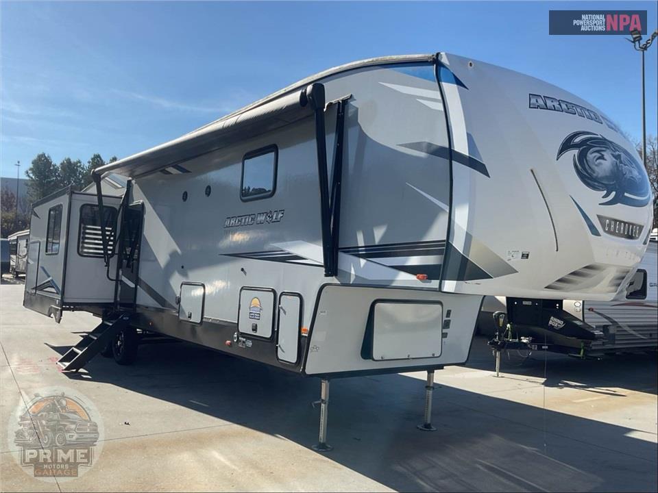 2022 Cherokee By Forest River M-3660SUITE ARCTIC WOLF FIFTH WHEEL SERIES — фото 4