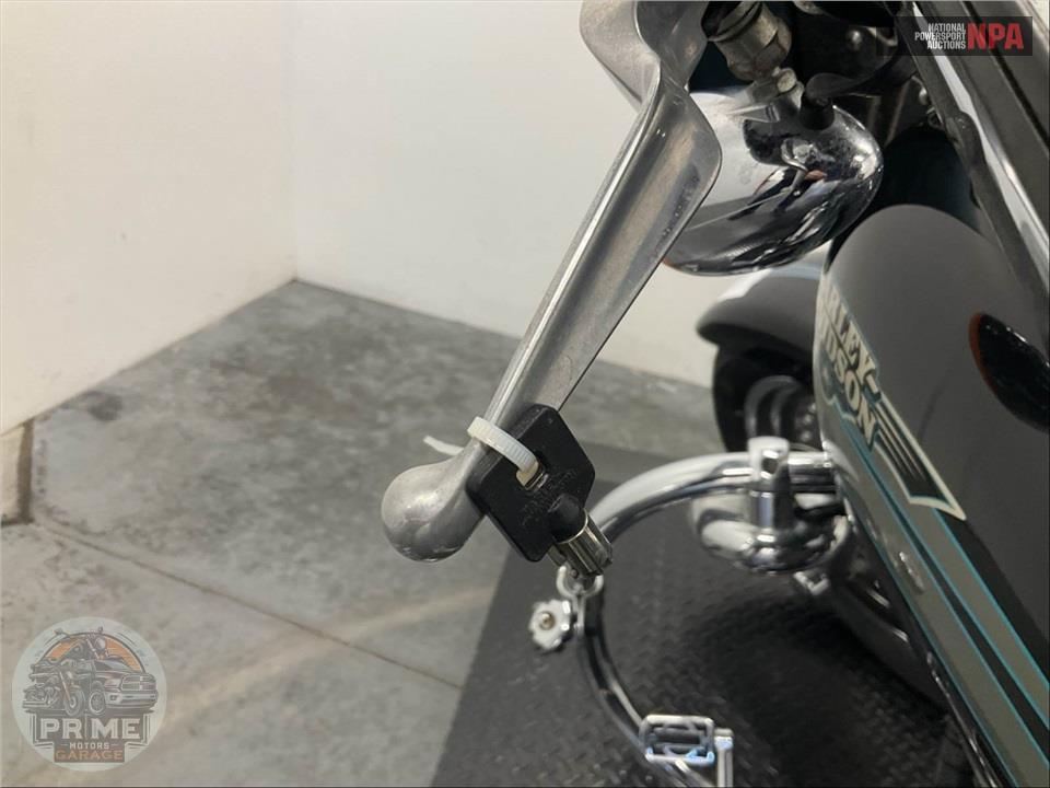 2010 Harley-Davidson FLSTF FAT BOY — фото 11