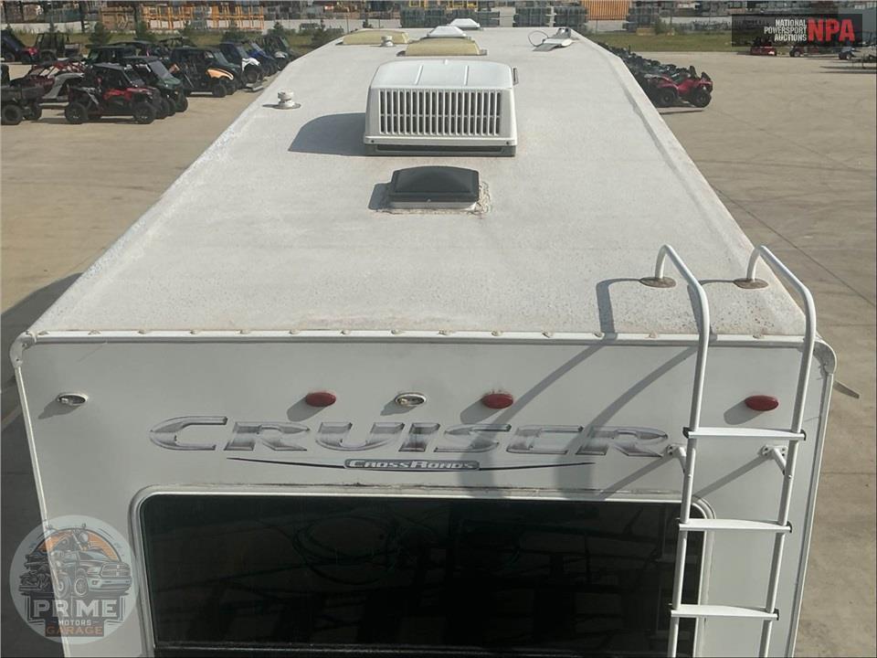2010 Crossroads Rv M-32 CK - CRUISER FIFTH WHEEL SERIES — фото 47