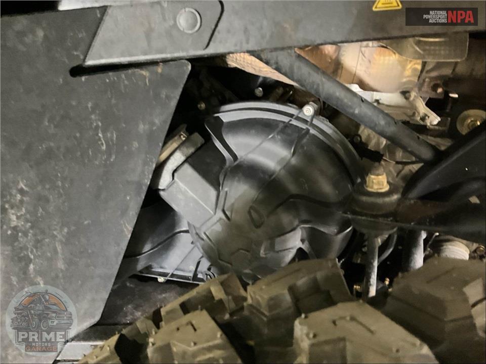 2021 Can-Am DEFENDER MAX LIMITED CAB HD10 (CAMOUFLAGE) — фото 9