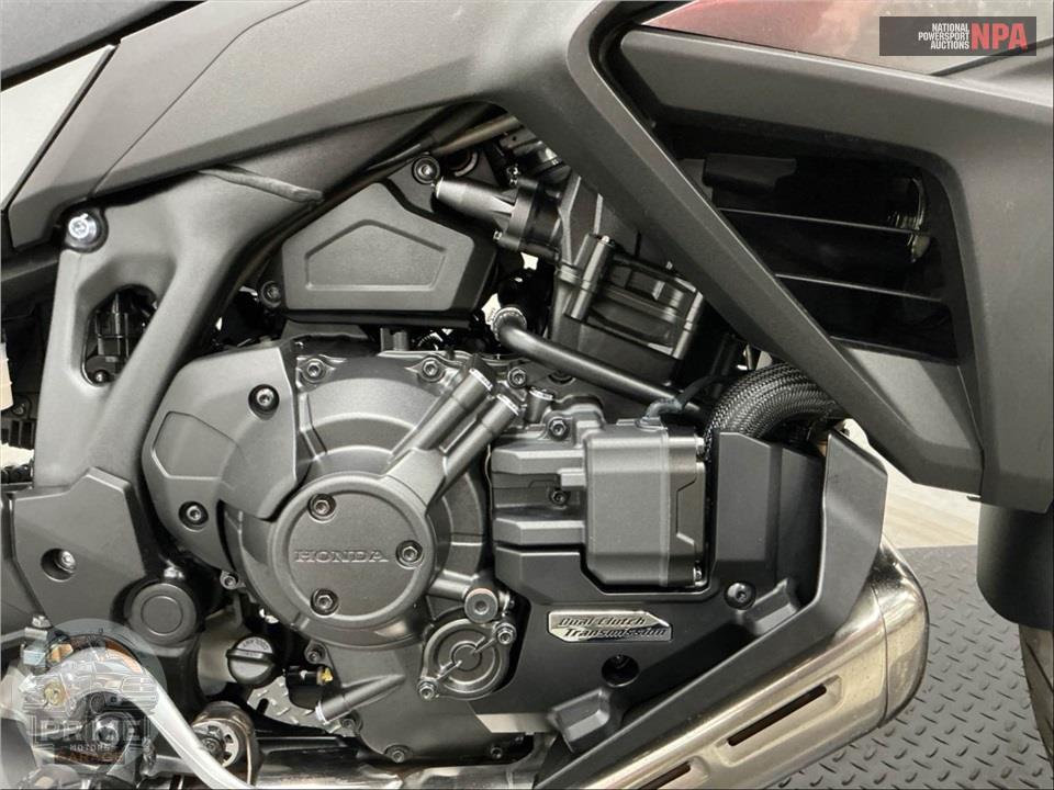 2026 Honda NT1100 DCT — фото 6