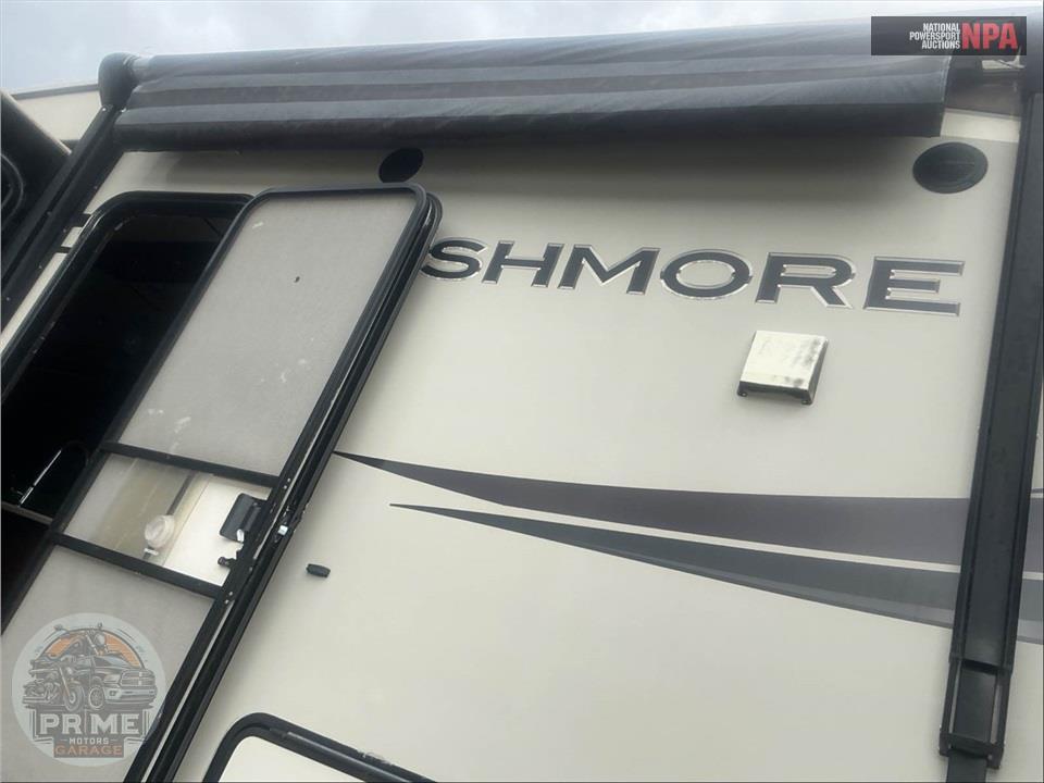 2015 Crossroads Rv FRANKLIN - RUSHMORE FIFTH WHEEL SERIES — фото 43