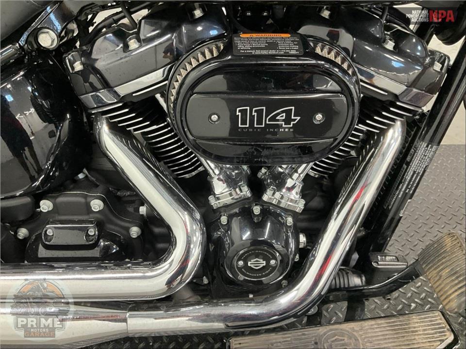 2019 Harley-Davidson FLHCS HERITAGE CLASSIC 114 — фото 6