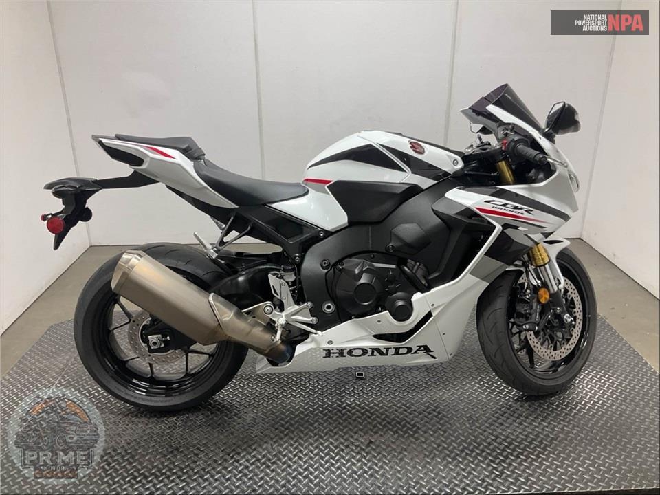 2026 Honda CBR1000RR — фото 1