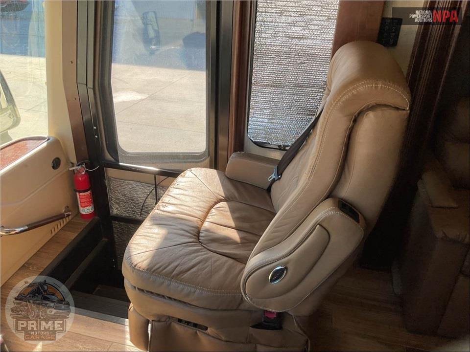 2017 Entegra Coach M-44B CUMMINS - INSIGNIA SERIES — фото 16