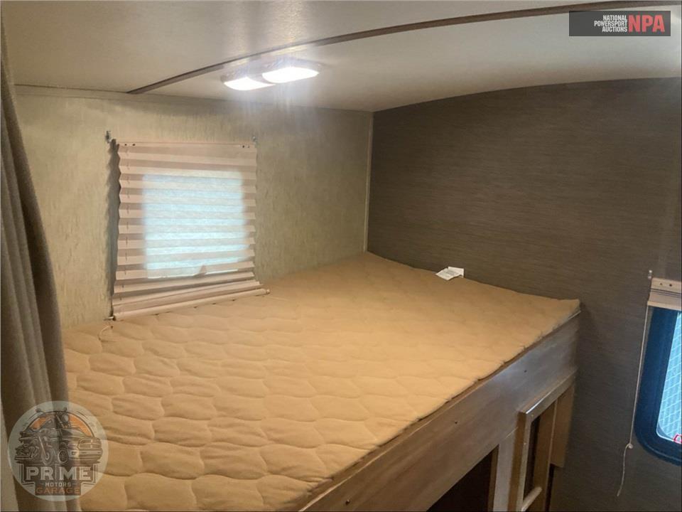 2016 Keystone Rv M-333 BH - LAREDO SERIES — фото 12