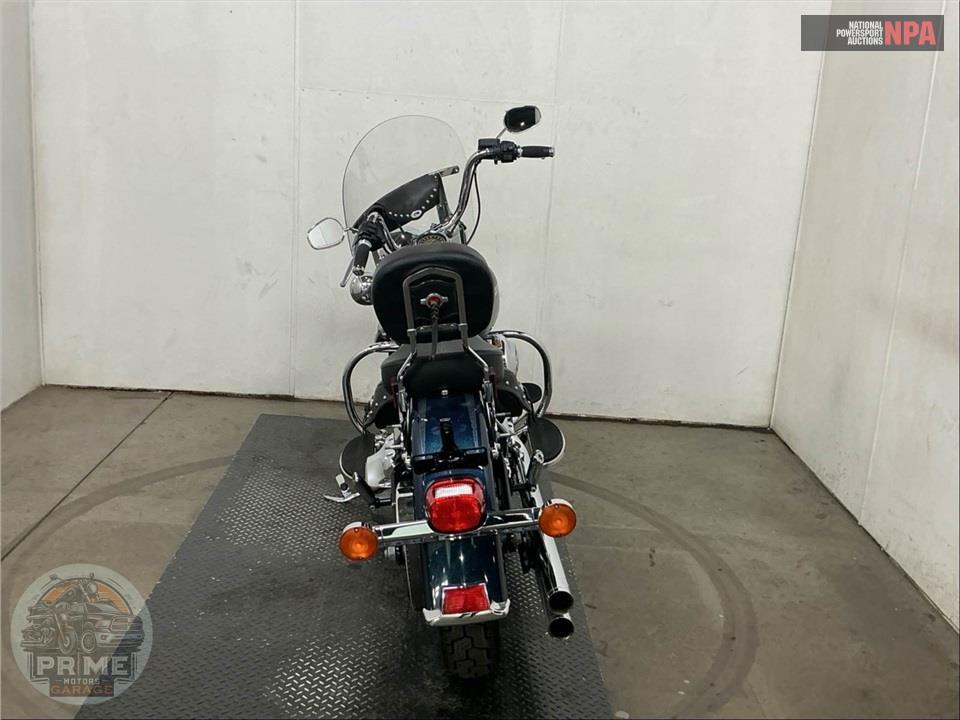 2016 Harley-Davidson FLSTC HERITAGE SOFTAIL CLASSIC — фото 4