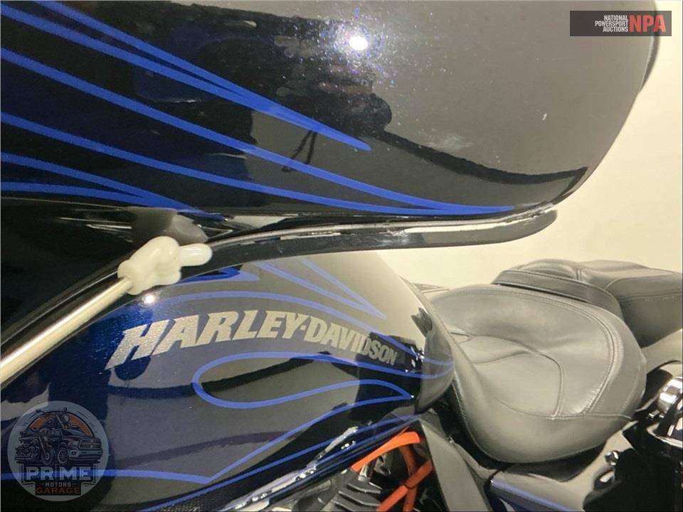 2016 Harley-Davidson FLHXSE CVO STREET GLIDE SPECIAL — фото 19