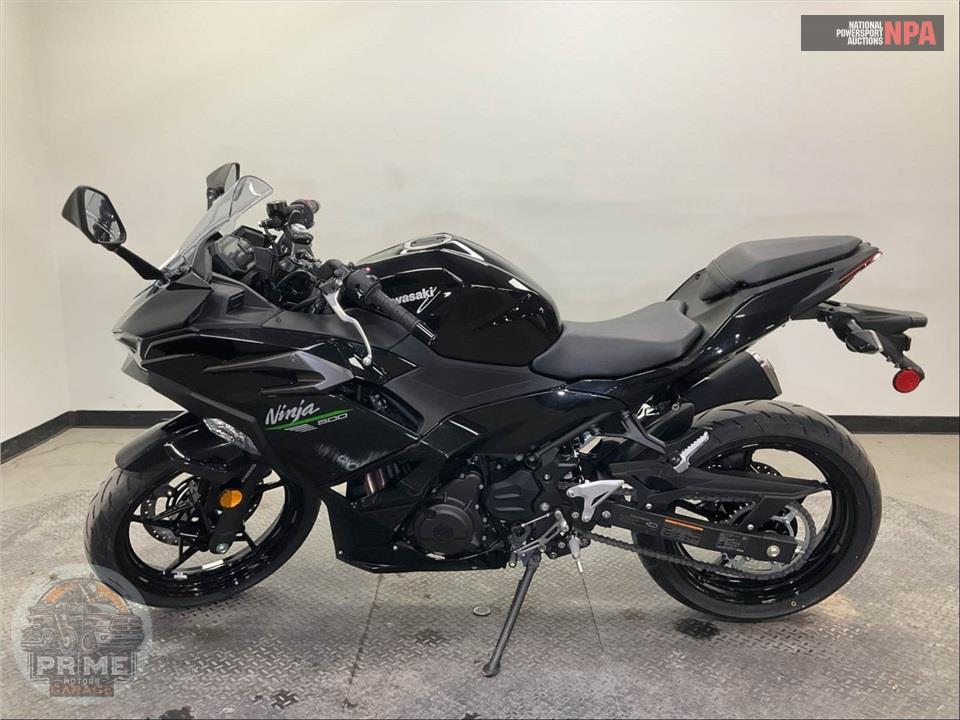 2024 Kawasaki EX500GRFNL NINJA 500 (ABS) — фото 3