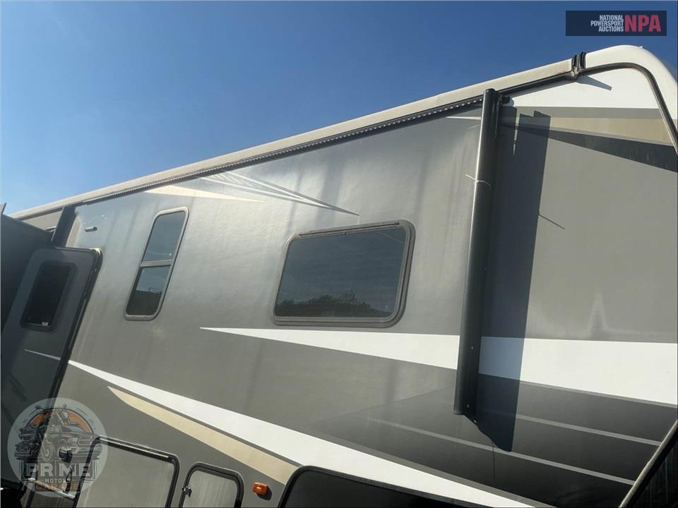 2019 Keystone Rv M-417 - CARBON TOY HAULER TOY HAULER SERIES — фото 44