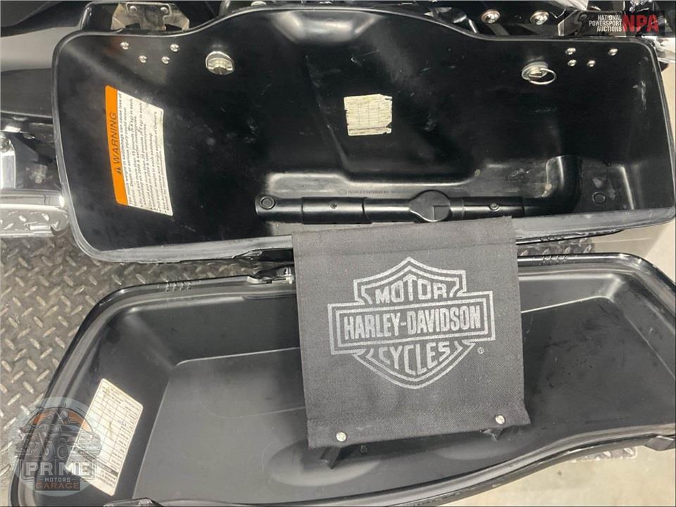 2011 Harley-Davidson FLHX-103 STREET GLIDE — фото 21