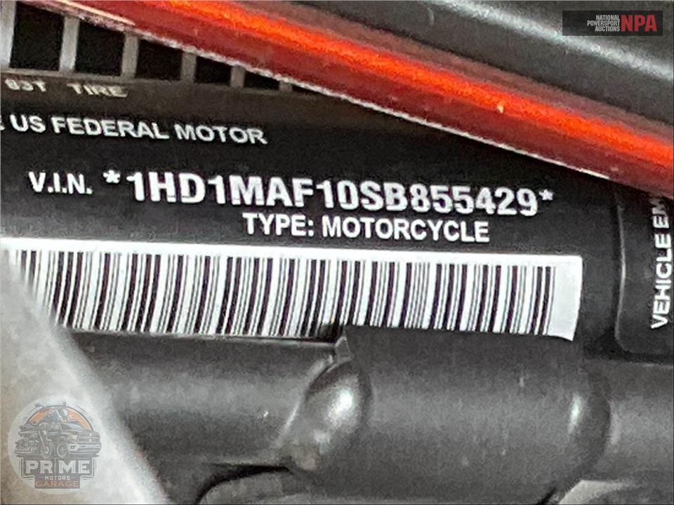 2025 Harley-Davidson FLHTCUTG TRI GLIDE ULTRA CLASSIC — фото 25