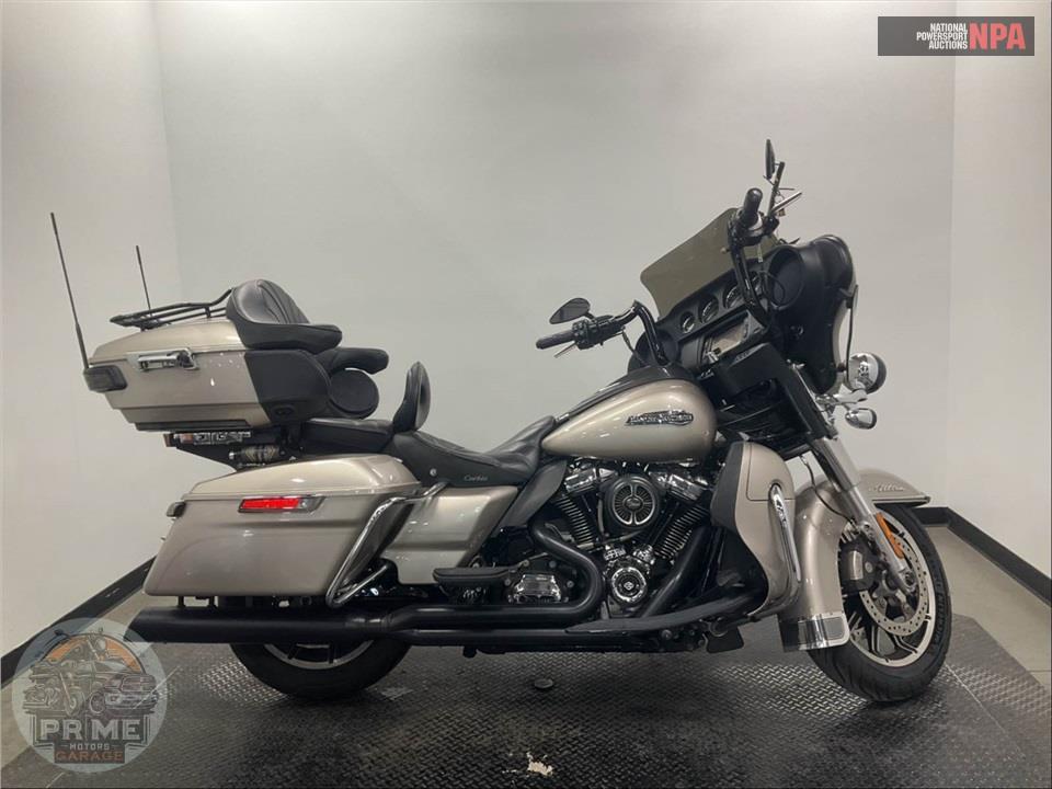 2018 Harley-Davidson FLHTCU ELECTRA GLIDE ULTRA CLASSIC — фото 1