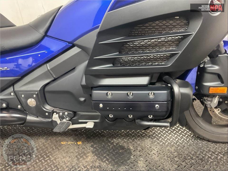 2015 Honda GL18BF GOLDWING F6B — фото 6