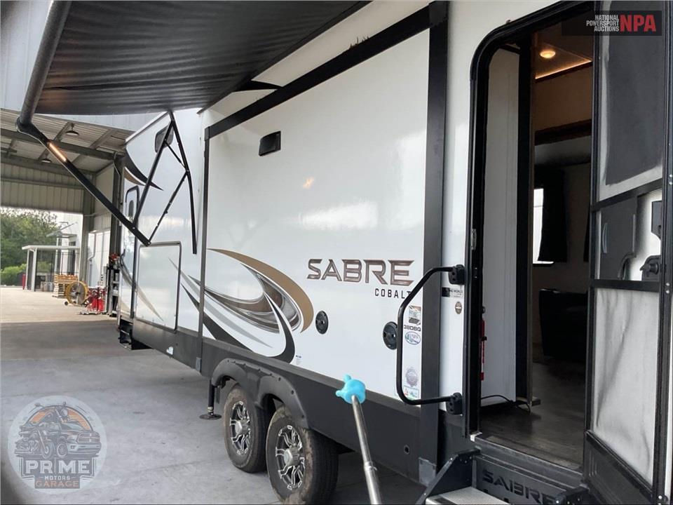 2021 Sabre By Forest River M-38DBQ - FIFTH WHEEL SERIES — фото 32