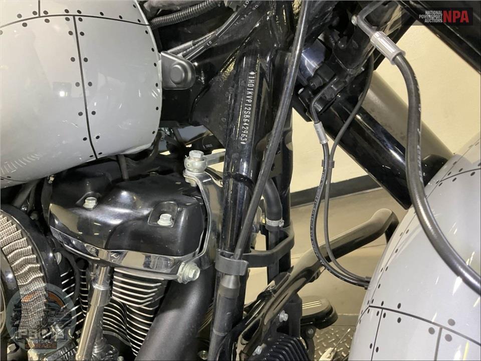 2025 Harley-Davidson FLHRXS ROAD KING SPECIAL — фото 13