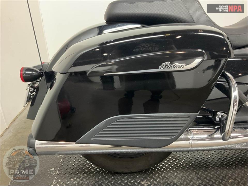 2021 Indian Motorcycle CHALLENGER (BLACK) — фото 17