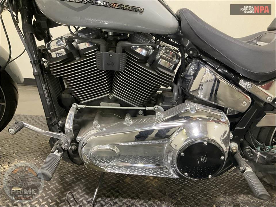 2025 Harley-Davidson FXBR BREAKOUT — фото 7